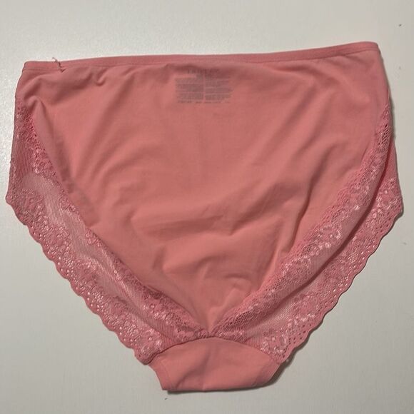 4) Natori Bliss Perfection Lace French Cut Panty - Picture 6 of 7